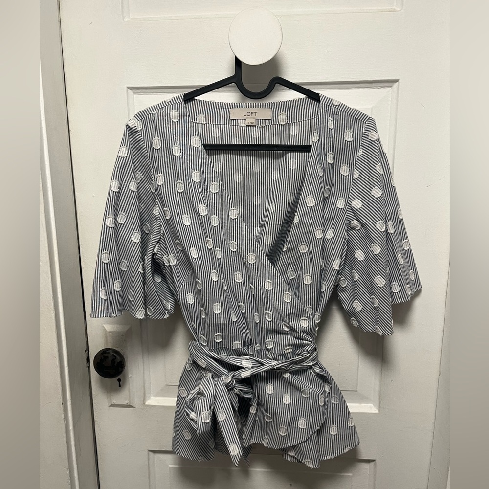 Wrap around top